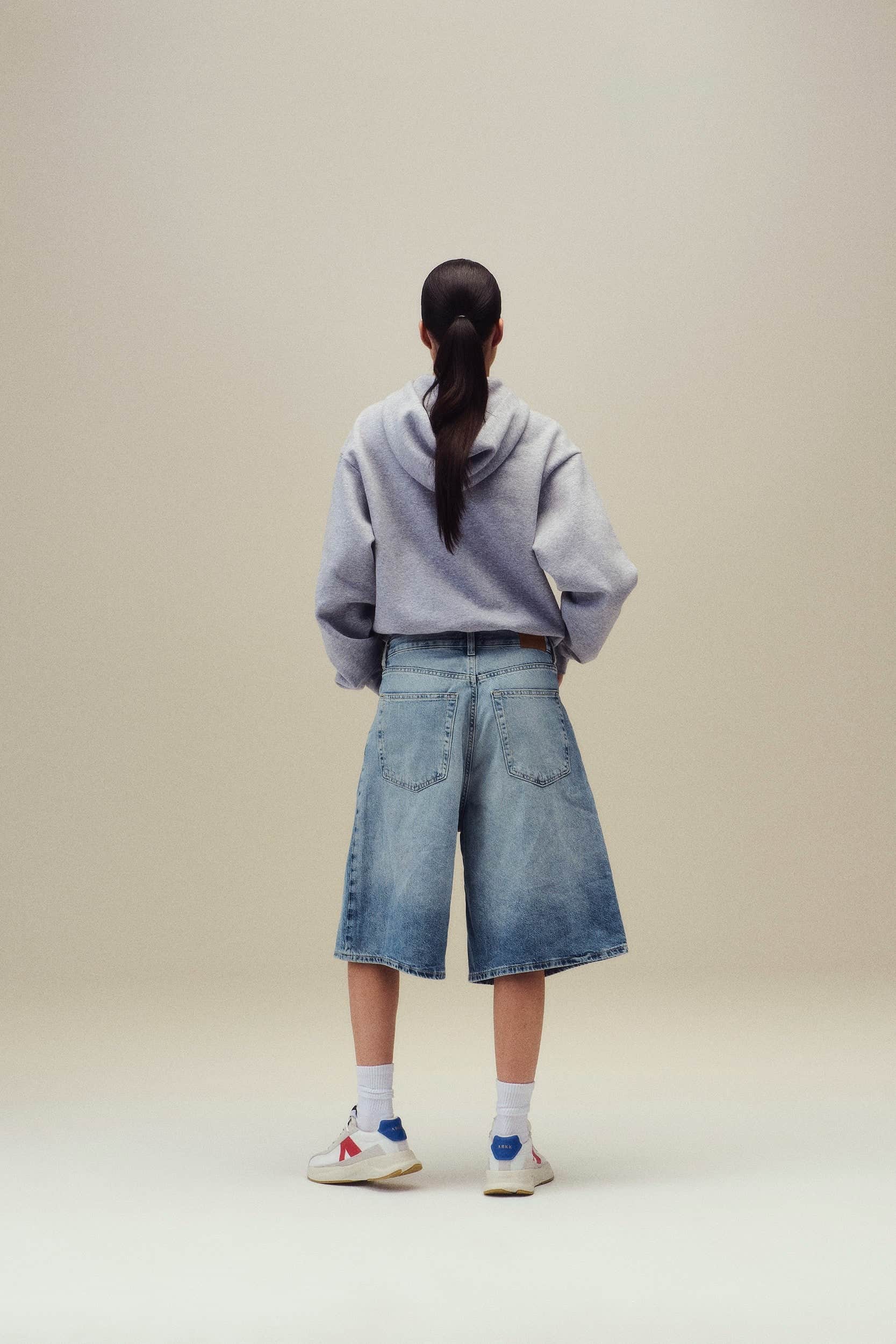 ARKK Essential Line City-Free | White Red Blue City-Free