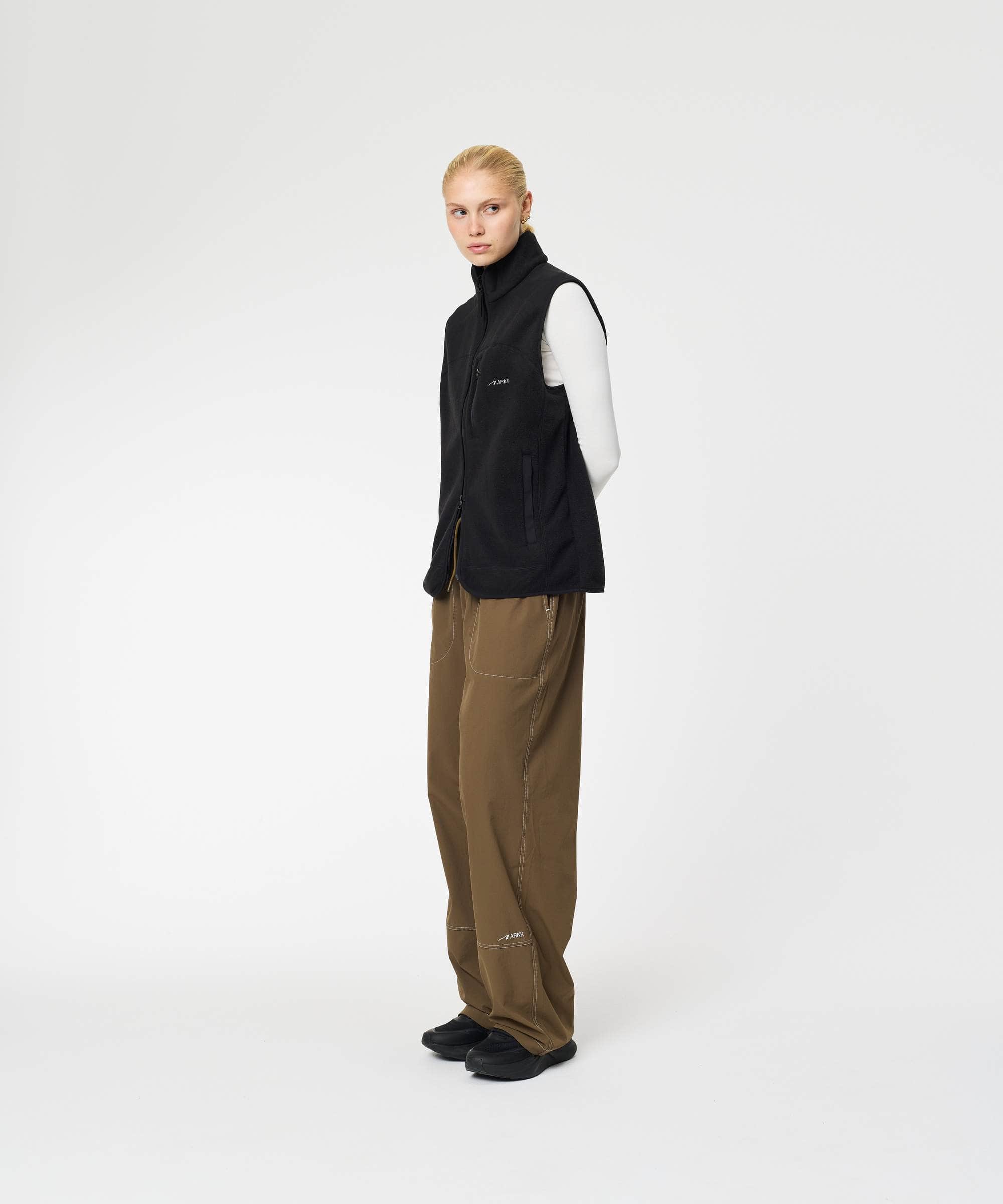 ARKK Apparel Elda Fleece Vest | Black Vest
