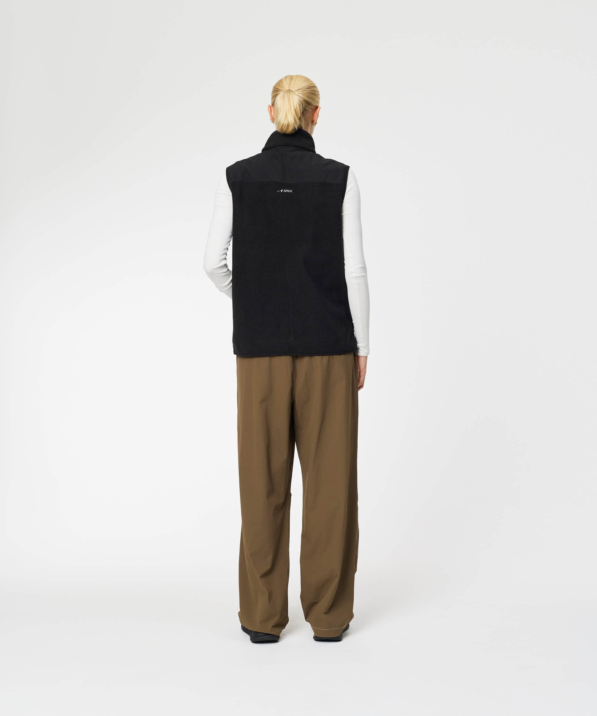 ARKK Apparel Elda Fleece Vest | Black Vest