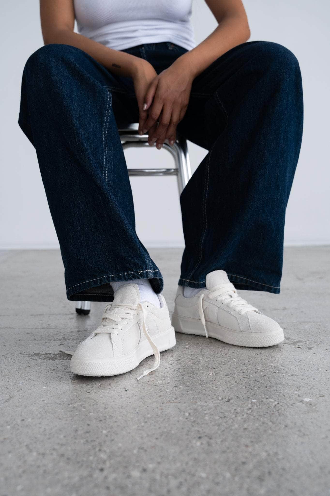 ARKK Collection Essence Leather OG-22 | Bright White Vapor Grey | Men Essence