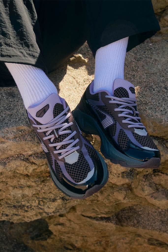 ARKK Essential Line Forma Runner | Brown Black Grape Forma Runner