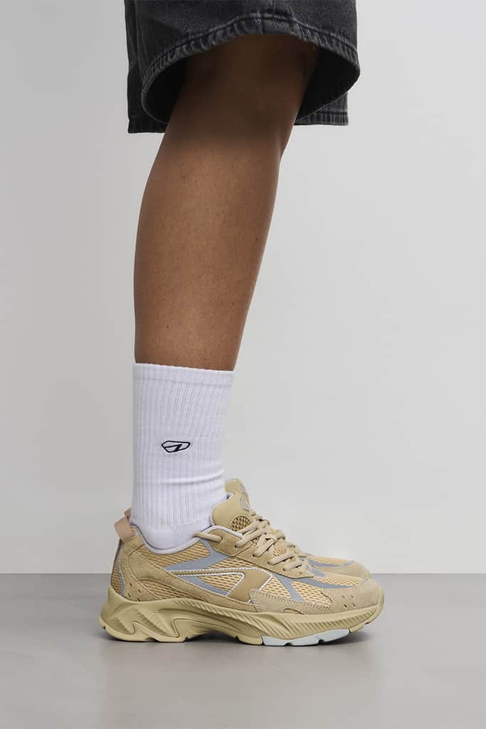 ARKK Essential Line Forma Runner | Dune Silver Forma Runner