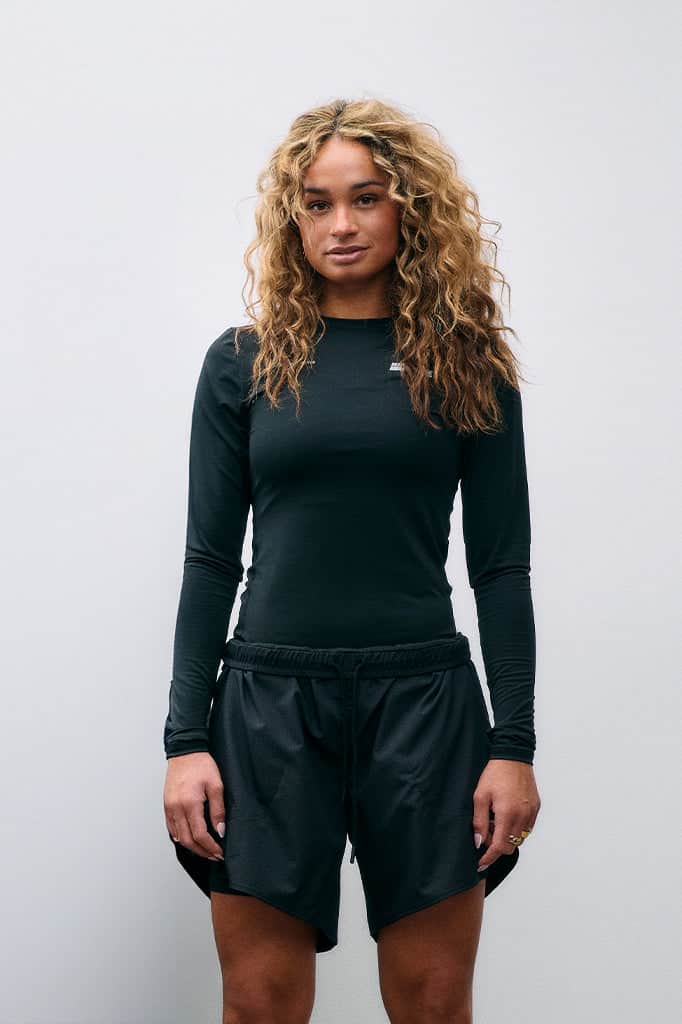 ARKK Apparel Hav Runner LS Tee | Black - Women T-Shirt