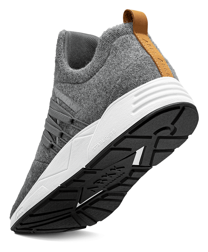 Raven Wool S-E15 | Dark Grey Brown | Women - Free delivery
